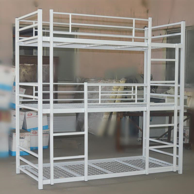 黒い金属フレームの三重のベッドの大人3層のベッドの鋼鉄家内経営の家具の中国の工場