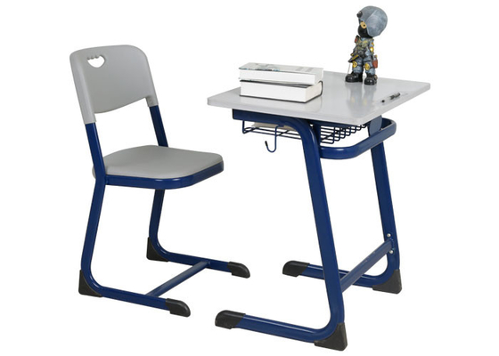 椅子が付いているOEMの学校の机